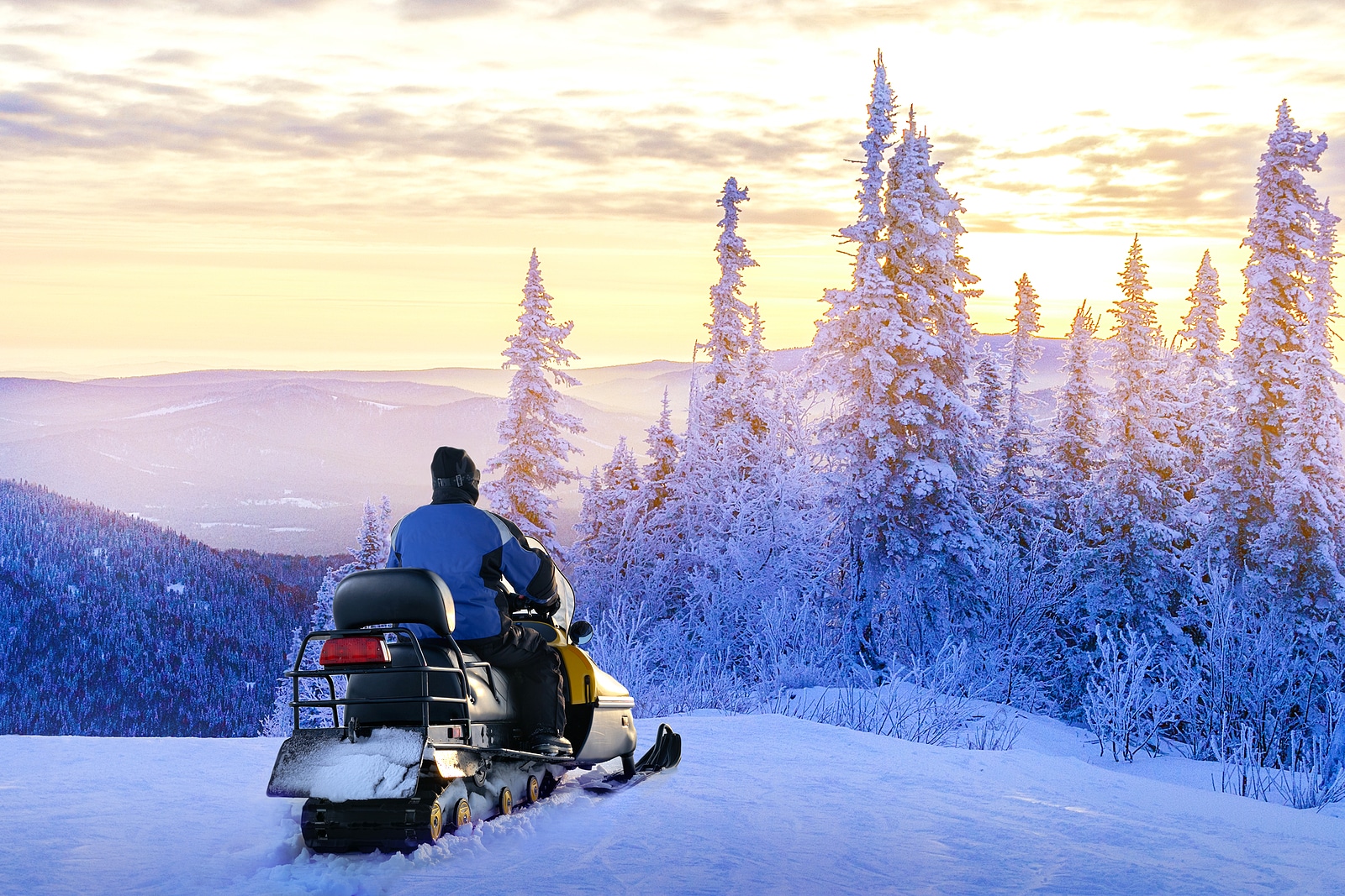 4 STUNNING White Mountains Snowmobiling Trails Not to Miss!